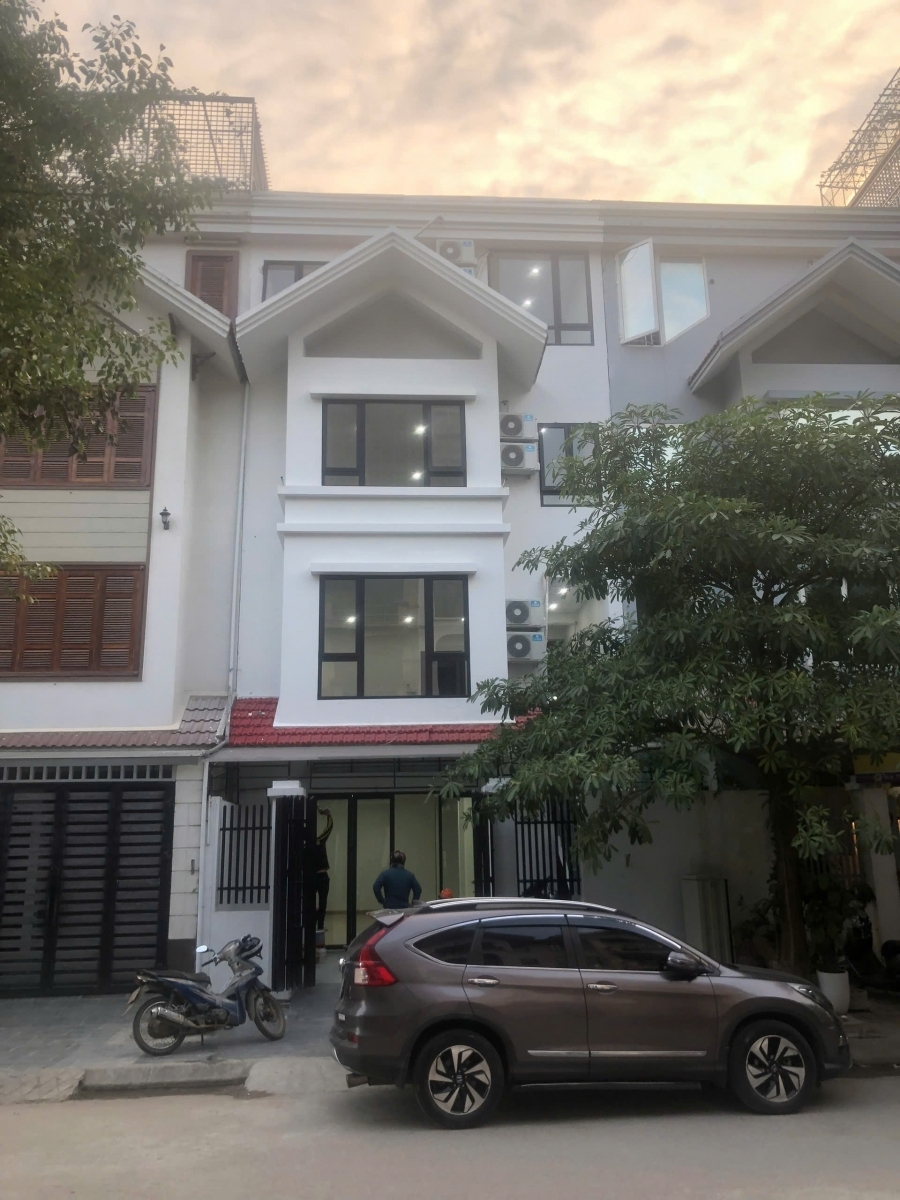 CHÍNH CHỦ CHO THUÊ NHÀ MẶT PHỐ LÀM VĂN PHÒNG