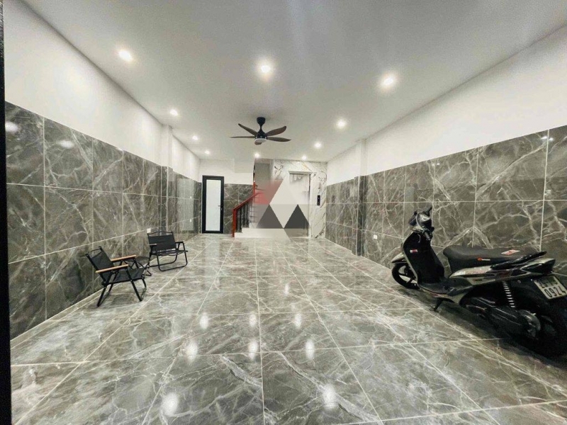Cho thuê  nhà An Dương 45m2 x 6 tầng - 4 phòng - 5vs - 22 triệu.