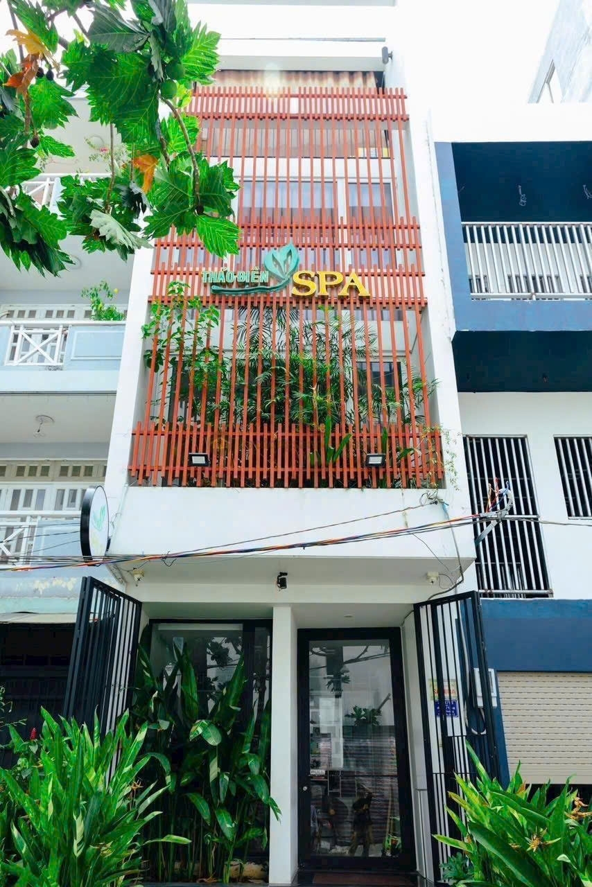 V- ban can Nhà đẹp Quốc Hương Phường Thảo Điền . Quận 2