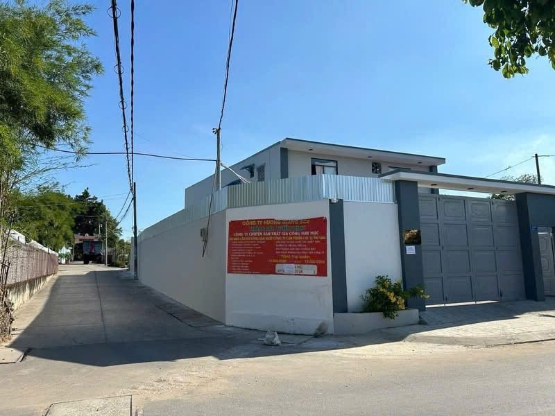 XƯỞNG 2 MẶT TIỀN HUỲNH THỊ MÀI TÂN HIỆP HÓC MÔN SÁT VÀNH ĐAI 3 – 400m² THỔ